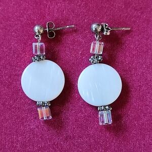 Elegant Irredescent White and Silver 925 Earrings